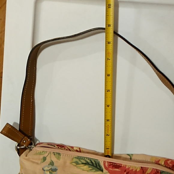 Fossil Purse Pretty Pink w/ Flowers - Picture 5 of 9